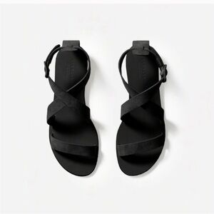 Everlane Modern Wrap Strappy Sandals.